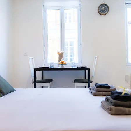 Superbe I Centre Saint Ausone Appartement *