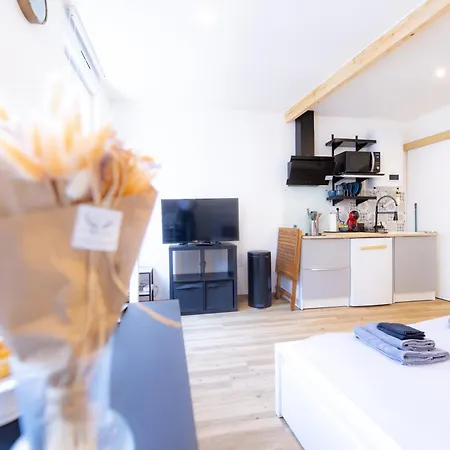 Superbe I Centre Saint Ausone Appartement *