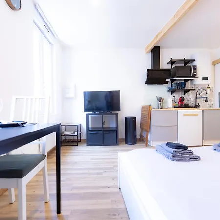 アパート Superbe I Centre Saint Ausone アングレーム